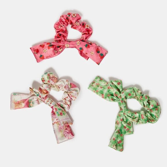 SOLD - NWOT Dolls Kill X Strawberry Shortcake Hair Bow Scrunchy Set of 3 - Picture 6 of 6